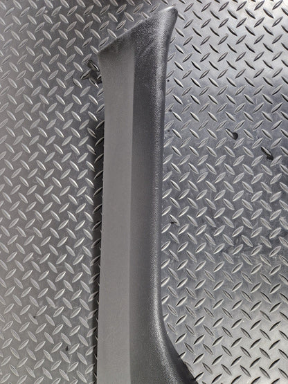 18-ON MERCEDES BENZ SPRINTER W907 W910 FRONT RIGHT A-PILLAR COVER A9076901200