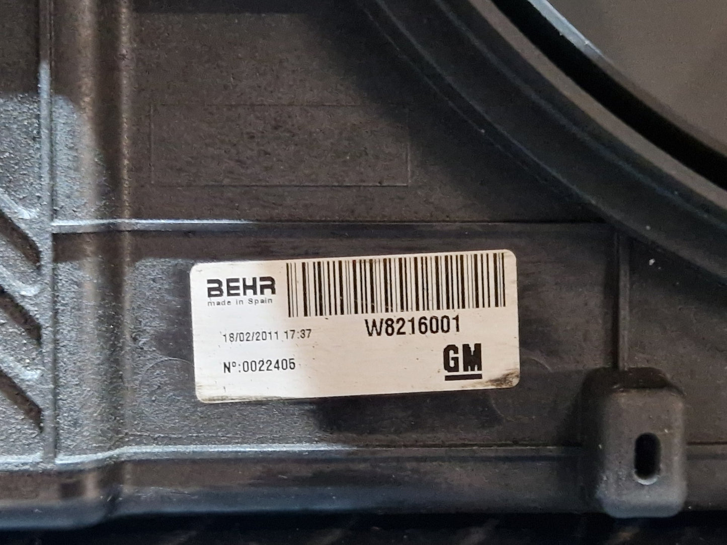 Vauxhall Meriva MK2 (B) (4470) MPV Genuine Radiator Cooling Fan Shroud 13330998