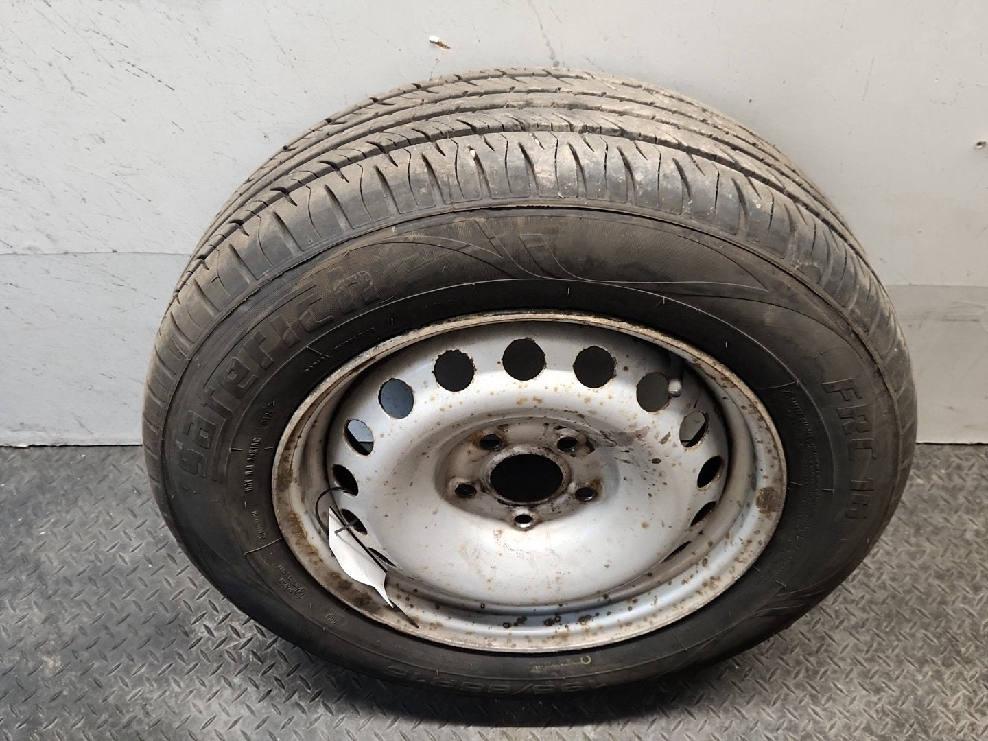 Mercedes-Benz Citan W415 Cargo Van 15" Steel Wheel with Tyre 195/65/15 ~6mm