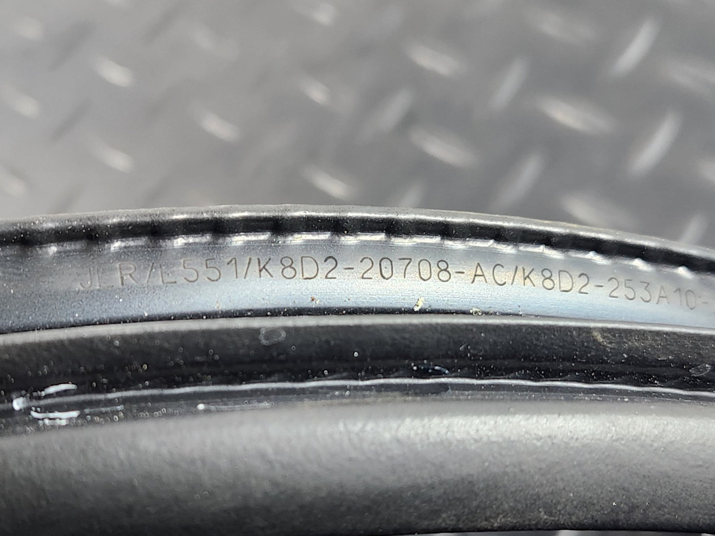 Land Rover Range Rover Evoque L551 SUV Genuine Front Left Door Seal K8D220708AC