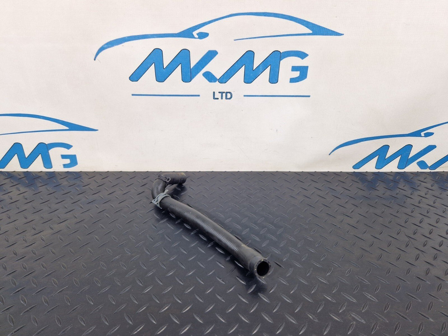 16-24 AUDI A5 F5 CONVERTIBLE GENUINE COOLANT HOSE PIPE 8W2819371
