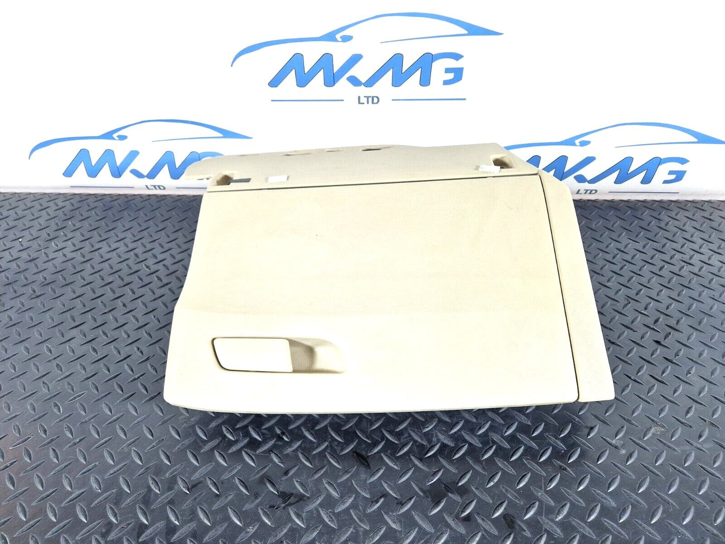 16-24 AUDI A5 F5 COUPE GENUINE DASHBOARD GLOVE BOX 8W2857035