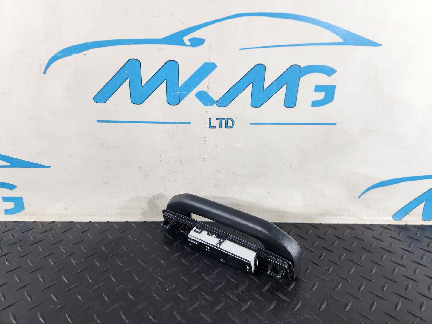 Mercedes B-Class W247 Roof Grab Handle Set a0998150039 a0998150000 a0998150100