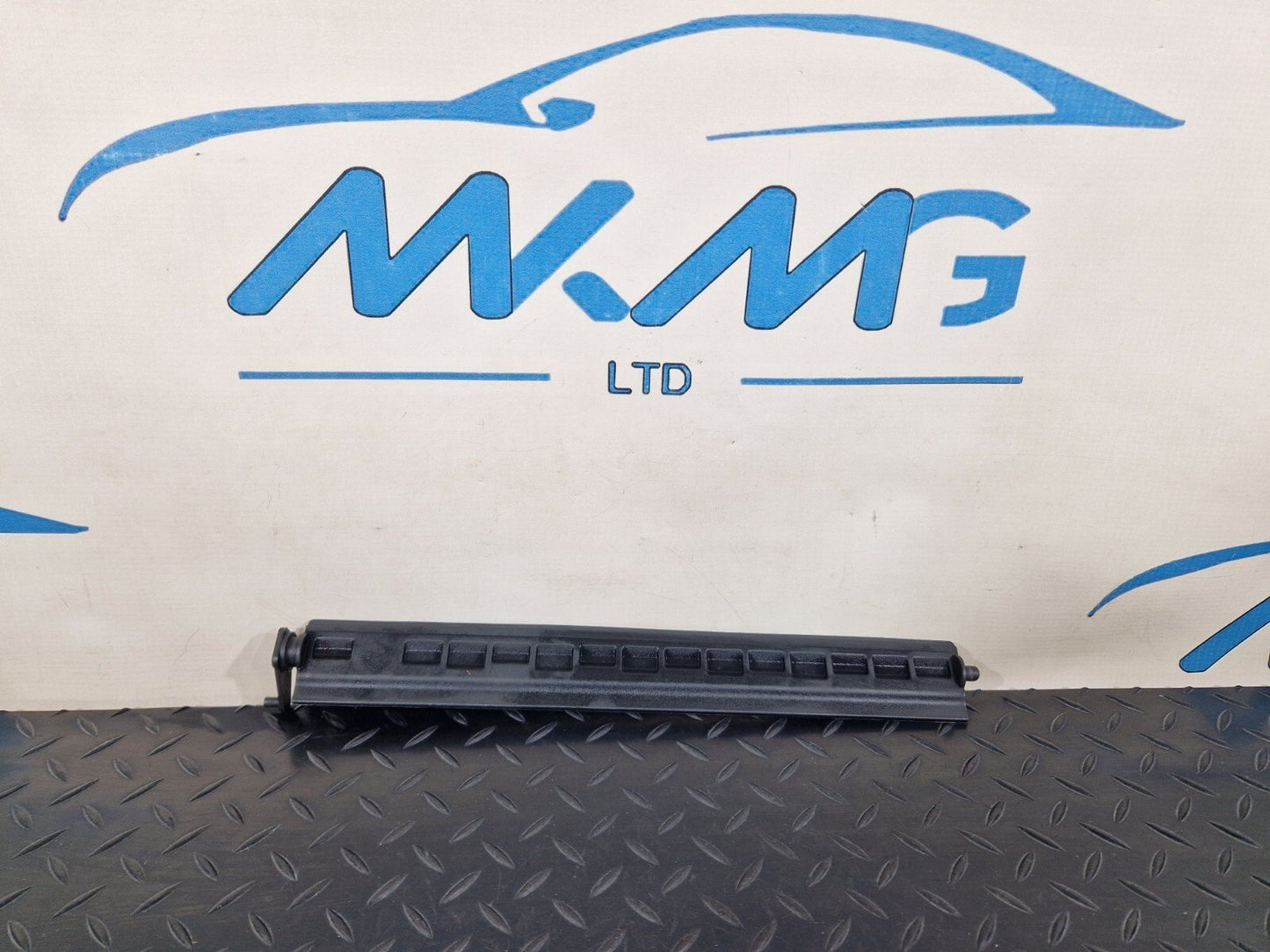 14-21 BMW 2 SERIES GRAN TOURER F45 F46 AIR DUCT SHUTTER GRILL FLAP 6L 8499973