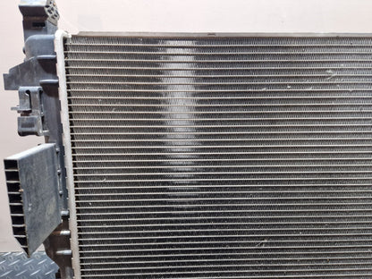 Vauxhall Astra 1.6L Petrol 85.0kw A16XER Genuine Water Coolant Radiator 13281773