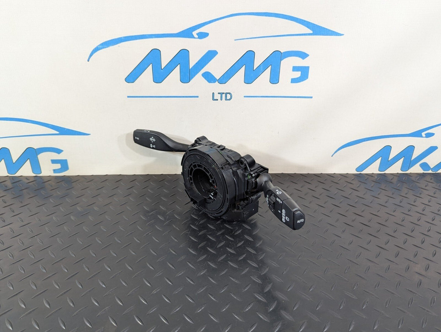16-22 BMW X1 F48 GENUINE OEM STEERING WHEEL COLUMN INDICATOR WIPER STALK 9305954