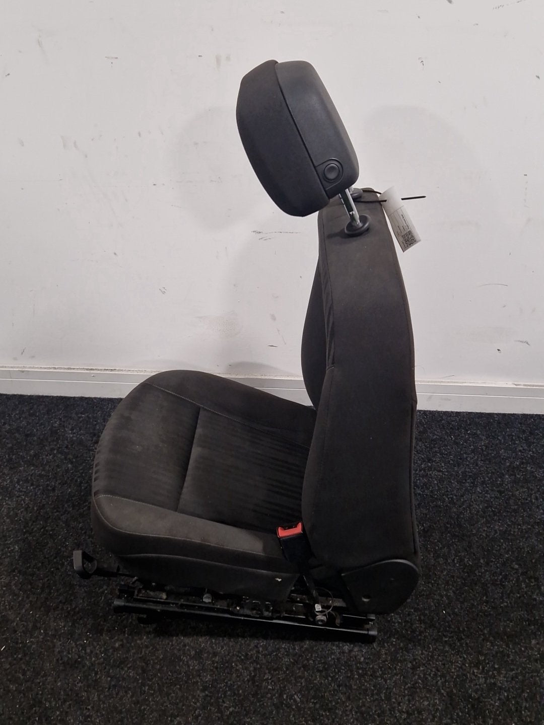 Vauxhall Zafira MK3 (C) (A3470) MPV Genuine Front Right O/S Driver Seat