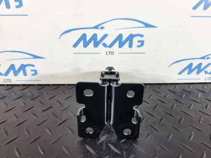 16-19 AUDI A4 B9 GENUINE OEM REAR CENTRE SEAT BRACKET MOUNT 8W0886177A