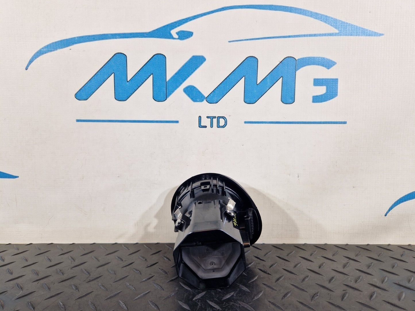 18-ON MERCEDES BENZ A CLASS W177 GENUINE INTERIOR AIR VENT A1778307700