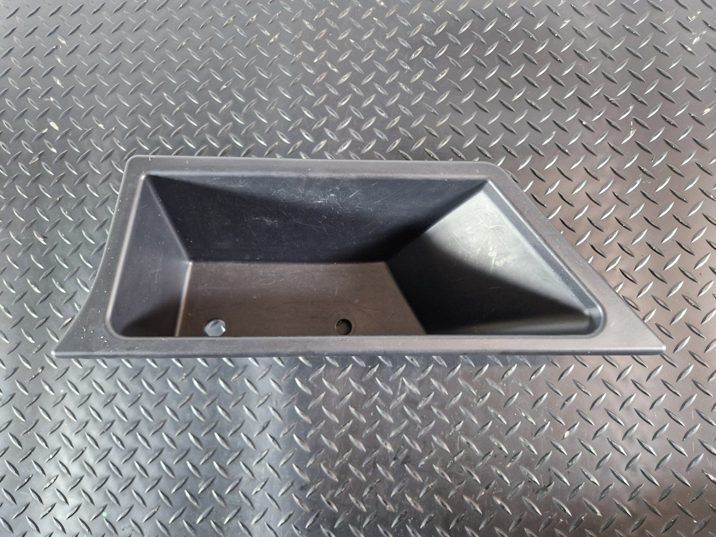 11-19 MERCEDES BENZ ML W166 REAR BOOT SIDE STORAGE BOX TRAY A1668400074