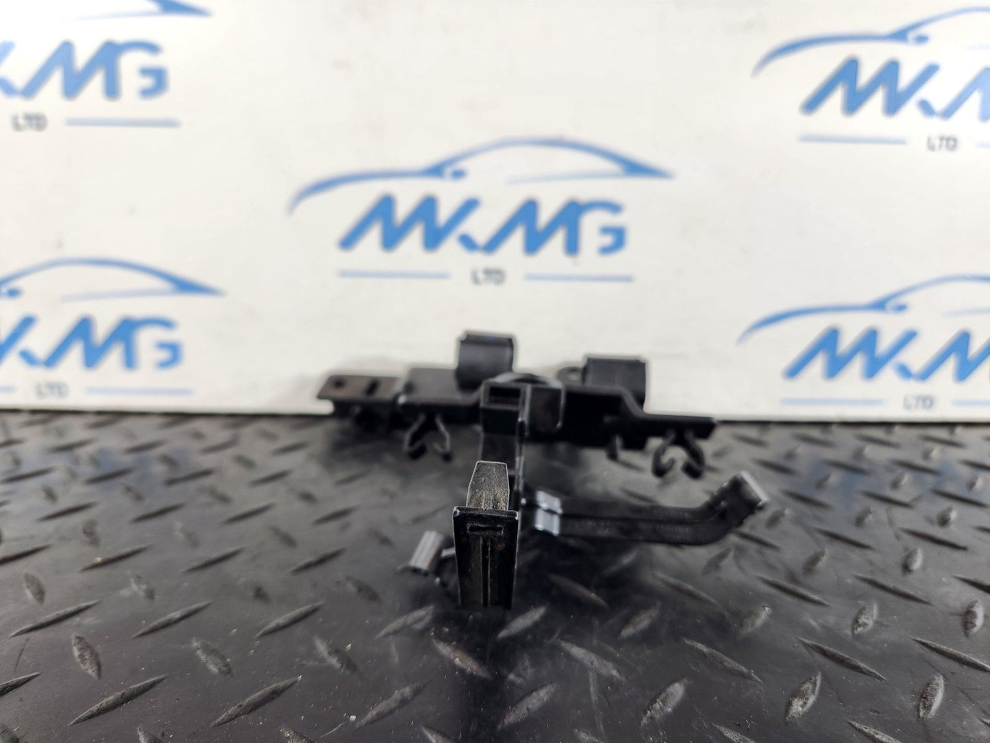 16-20 AUDI Q7 4M 3.0 DIESEL CRTC GENUINE RETAINER FOR FUEL LINE 059130381AC