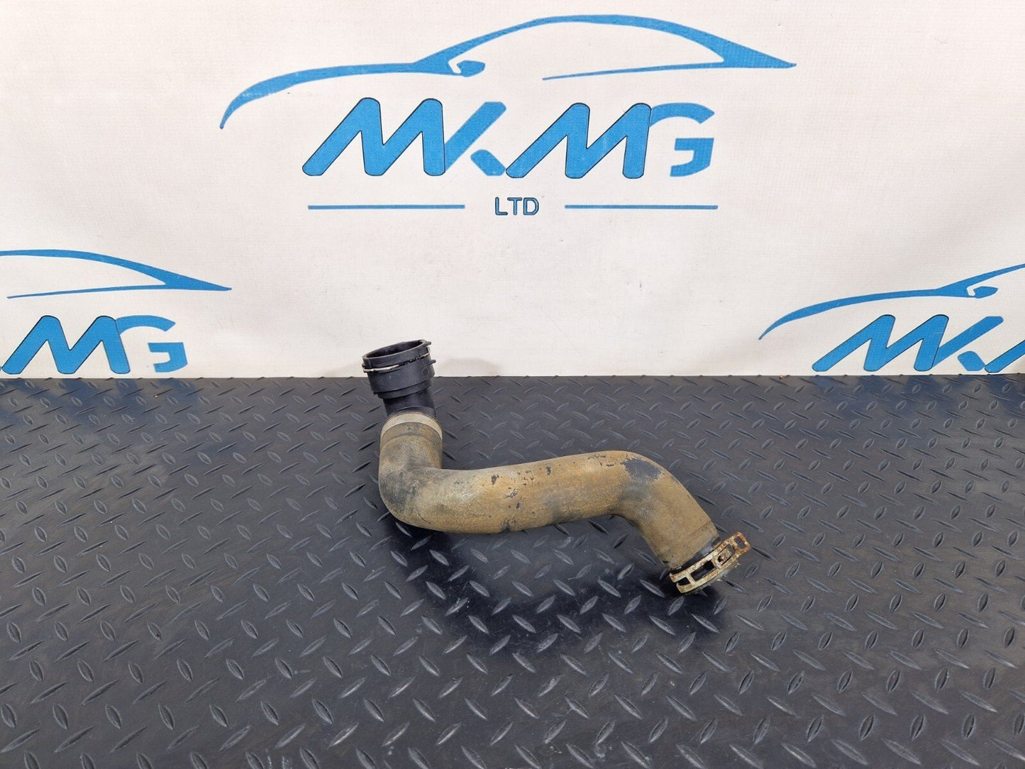 18-ON MERCEDES BENZ SPRINTER W907 W910 OEM PIPE HOSE A9105010200