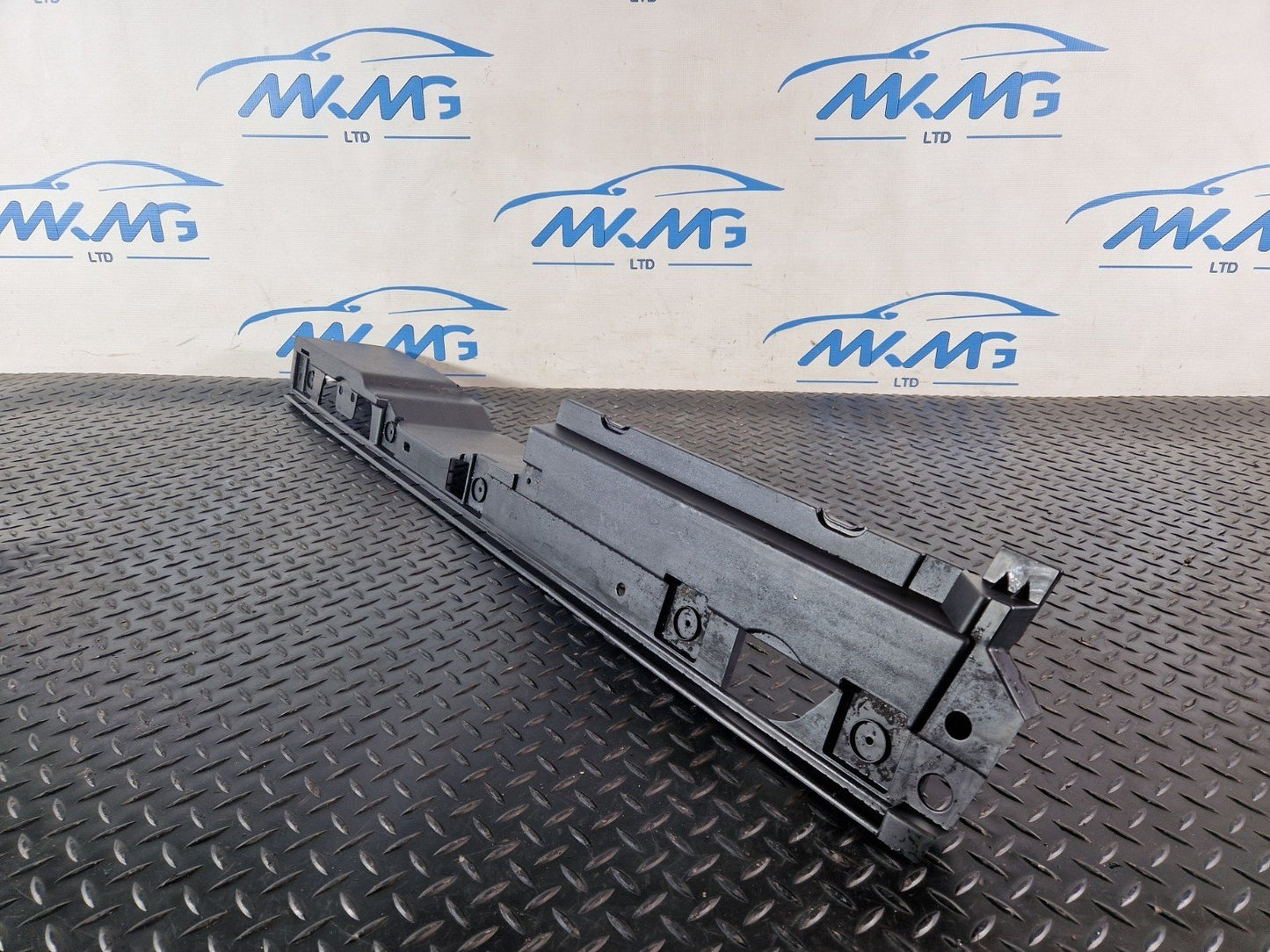 10-15 AUDI Q7 4L OEM NSR BOOT FLOOR FAIRING PANEL COVER TRIM 4L0863527A