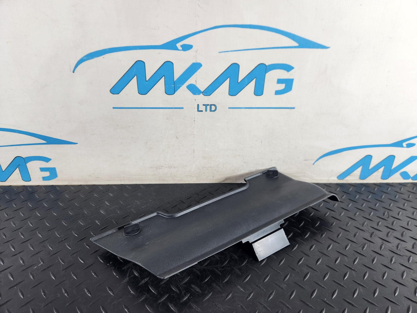 Land Rover Range Rover Evoque L551 Fuse Panel Cover Trim K8D2-14A076-FA-FB