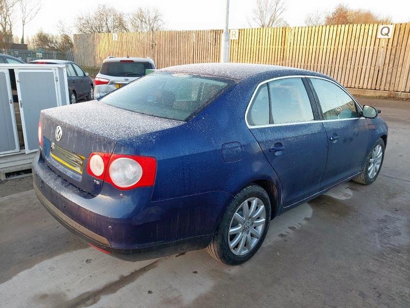 2009 Volkswagen Jetta MK5 - 1K