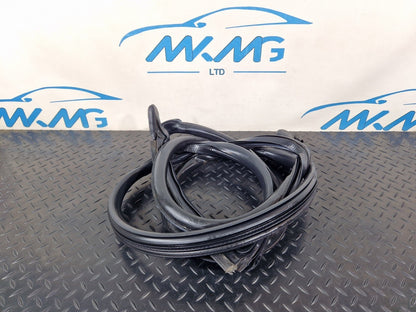 16-24 AUDI A5 F5 GENUINE FRONT LEFT PASSENGER SIDE DOOR RUBBER SEAL 8W6831707