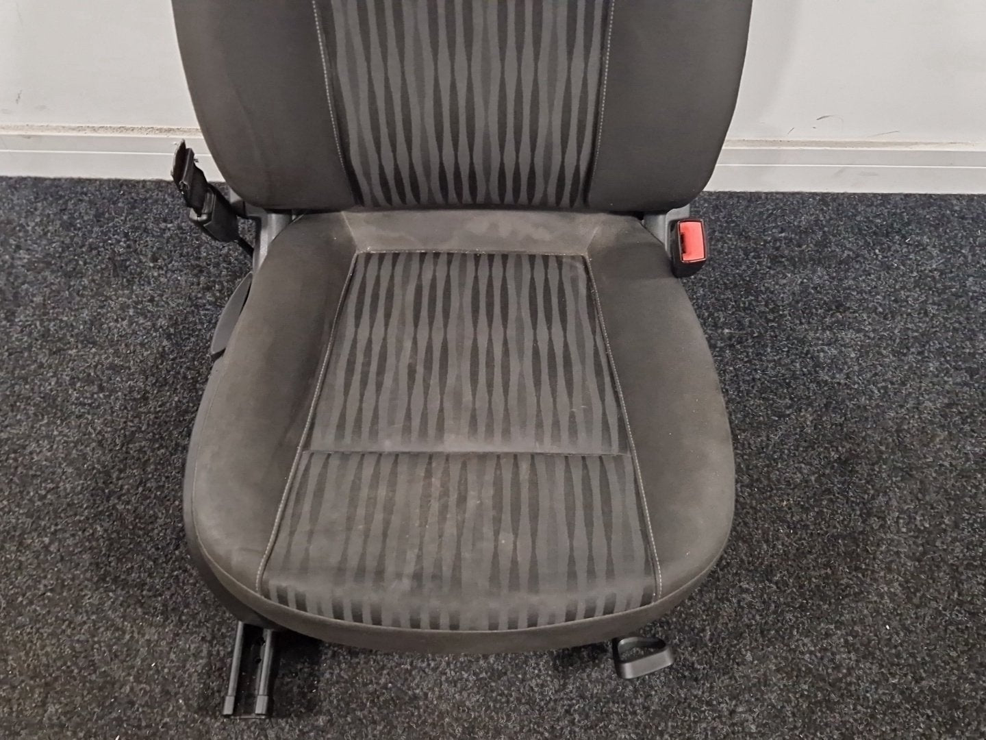 Vauxhall Zafira MK3 (C) (A3470) MPV Genuine Front Right O/S Driver Seat