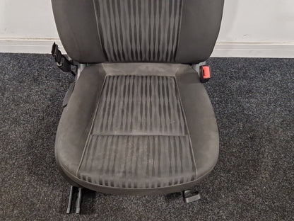 Vauxhall Zafira MK3 (C) (A3470) MPV Genuine Front Right O/S Driver Seat