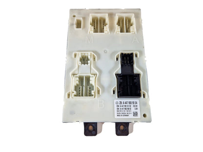 14-23 MERCEDES VITO W447 GENUINE OEM BODY CONTROL MODULE ECU A4479009004