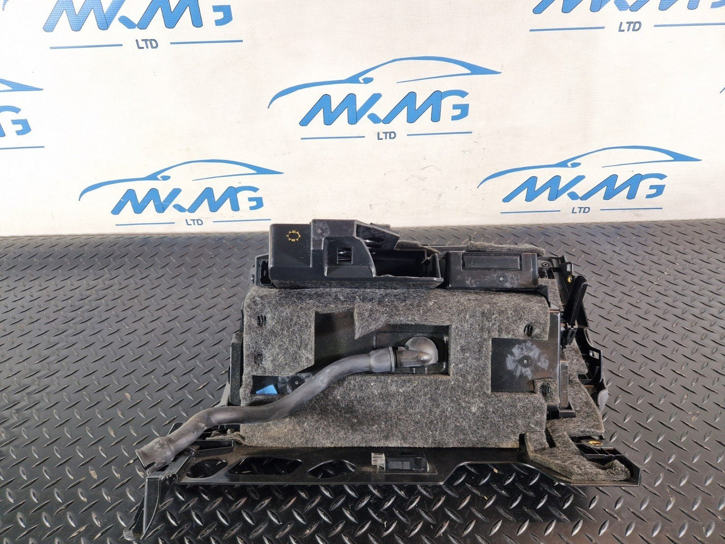 16-20 AUDI Q7 4M GENUINE GLOVE BOX STORAGE COMPARTMENT 4M2857035