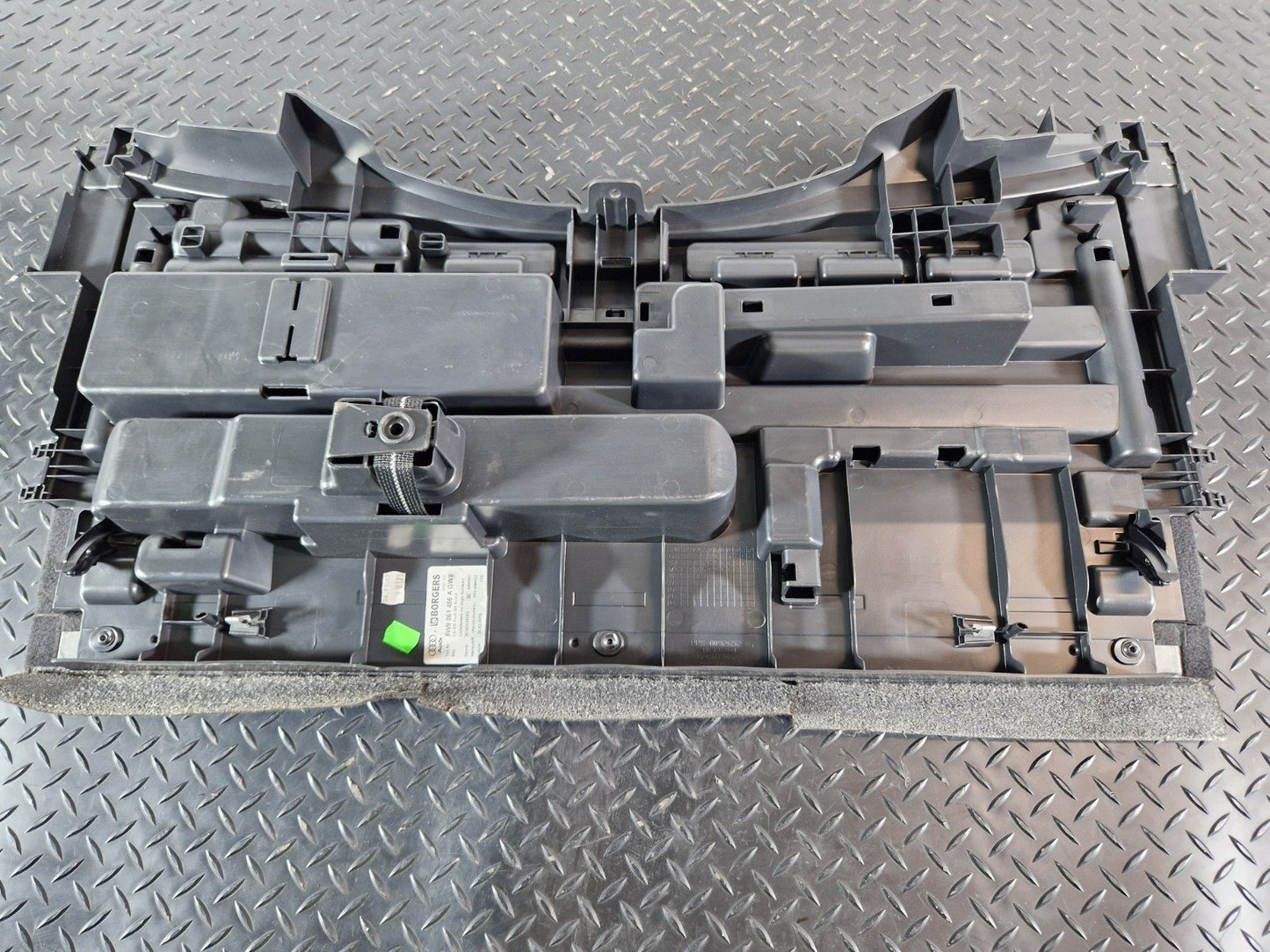 16-19 AUDI A4 B9 ESTATE GENUINE OEM TRUNK BOOT FLOOR CARPET TOOL BOX 8W9861486A