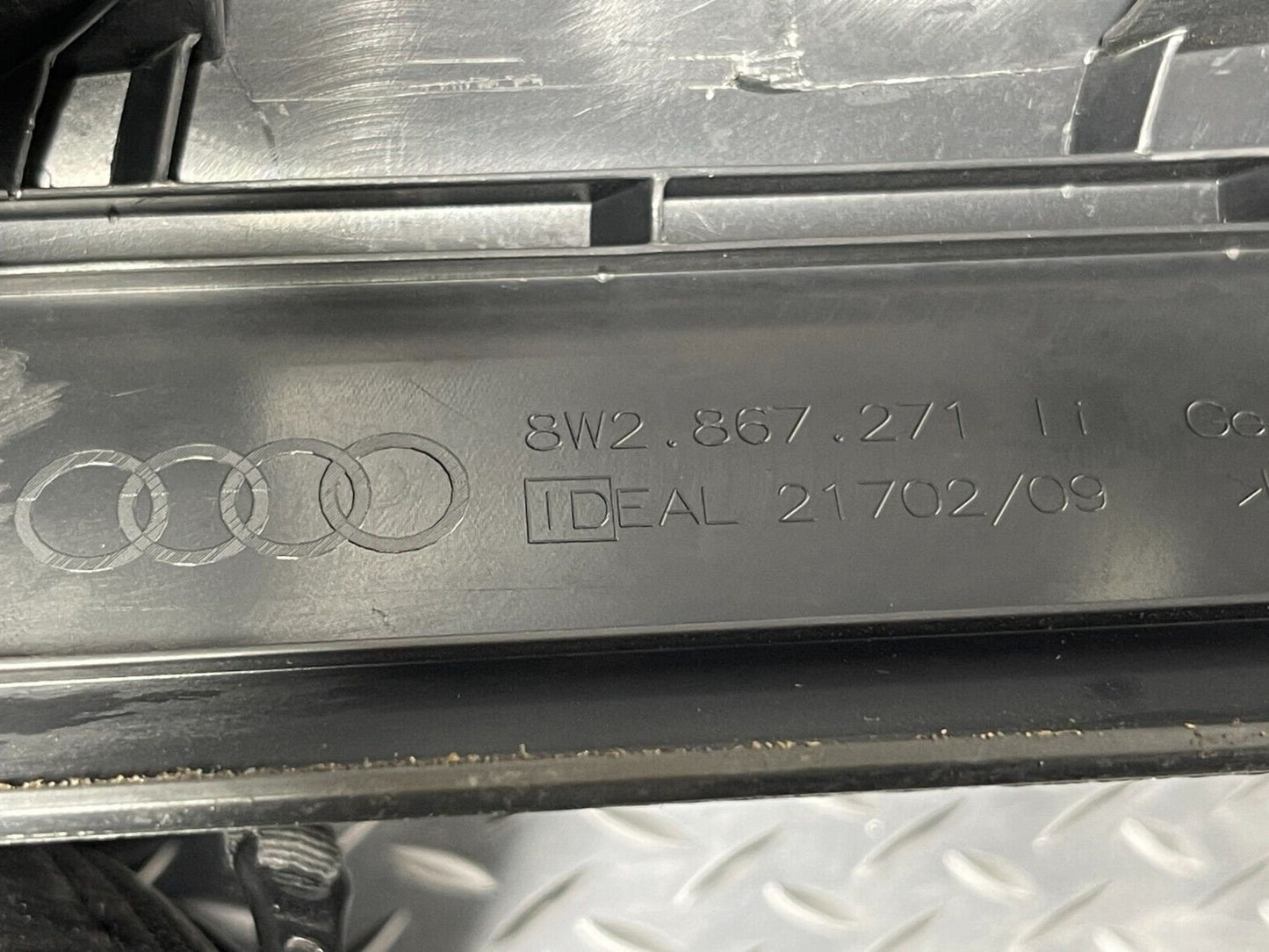 16-19 AUDI A4 B9 AVANT GENUINE FRONT LEFT SIDE FOOTWELL TRIM COVER 8W2867271