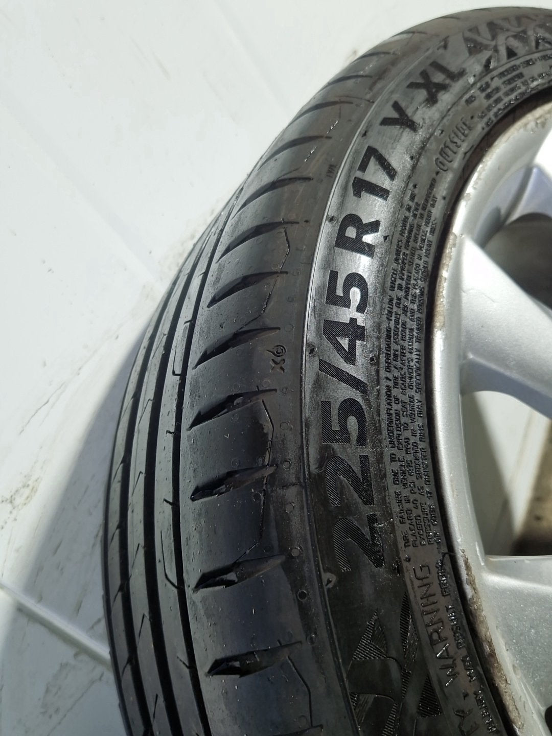 Alfa Romeo Giulietta MK3 17" Alloy Wheel with Tyre ~6mm 225/45/17 156093270