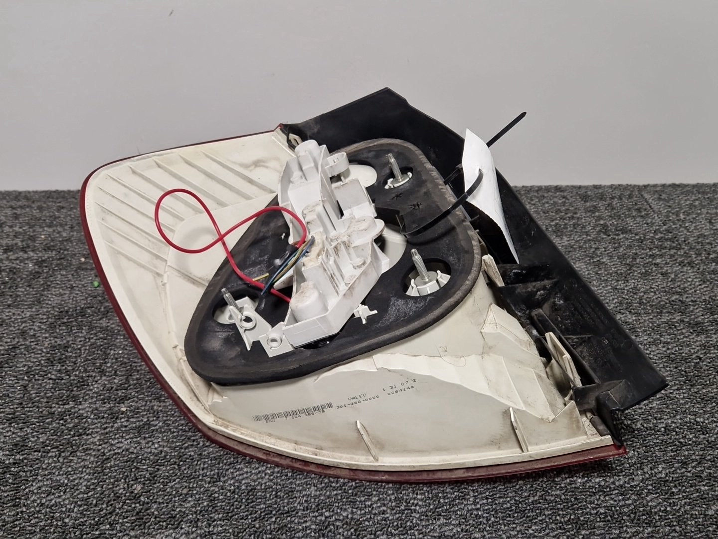 2007 BMW 116i E87 Genuine Rear Right O/S Driver Tail Lamp Light