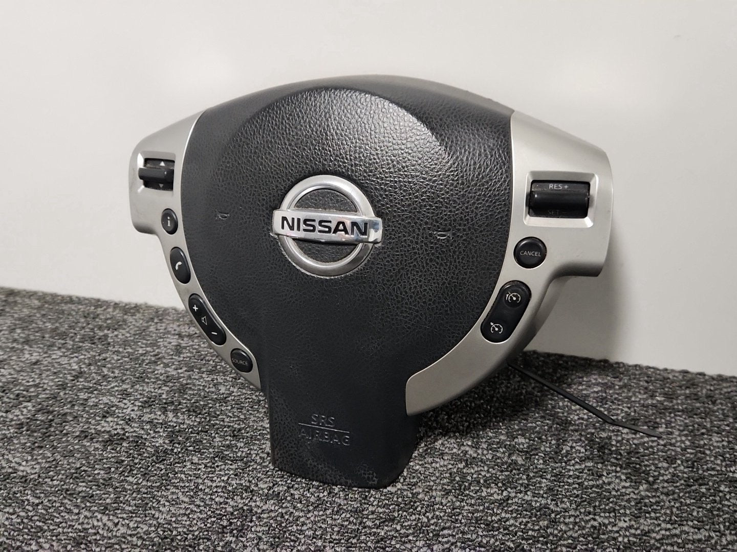 Nissan Qashqai MK1 FL (J10) SUV Genuine Steering Wheel Safetybag 98510BR26D
