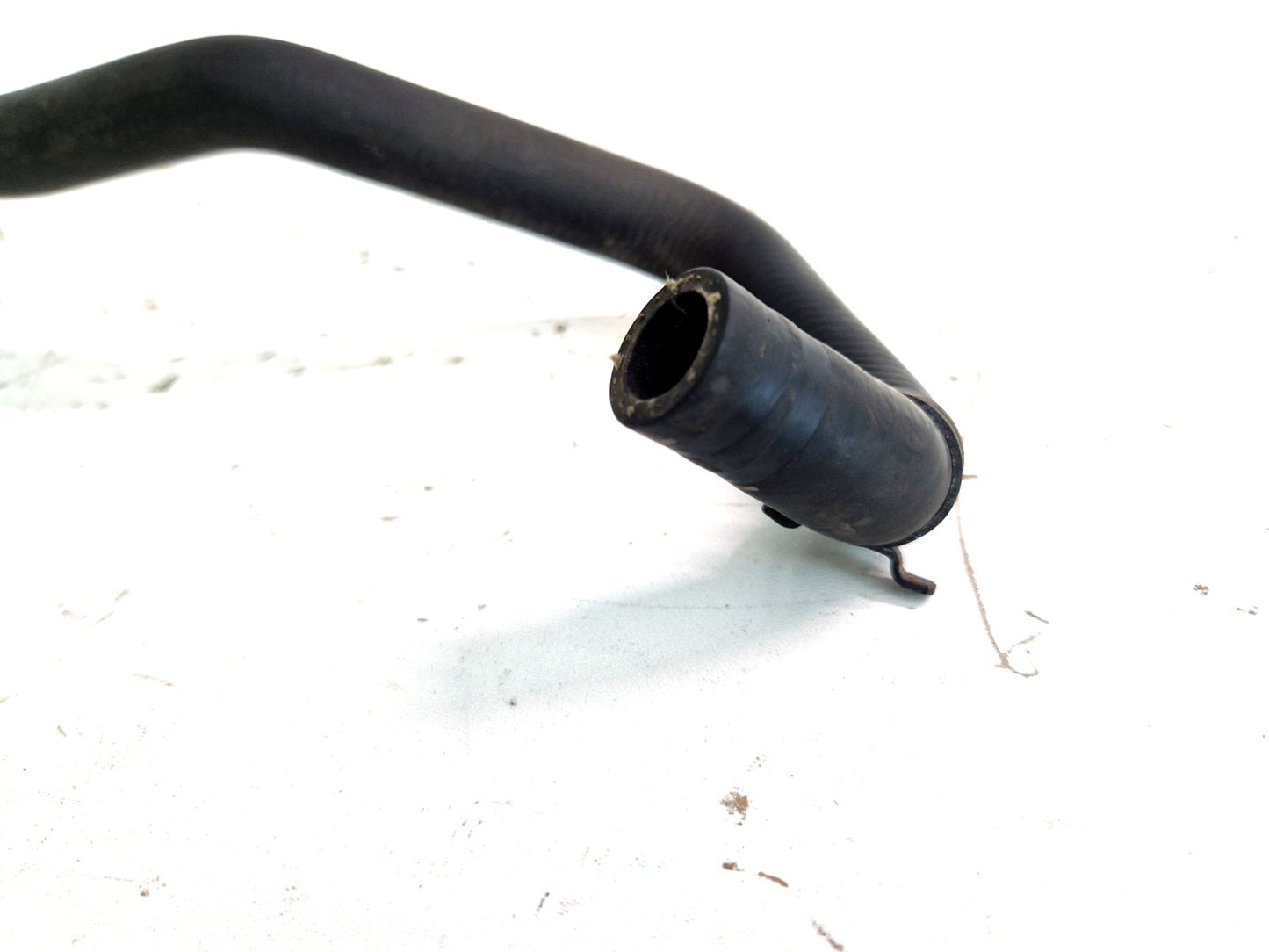 16-19 AUDI A4 B9 GENUINE 1.4 TFSI CVNA ENGINE WATER COOLANT HOSE 8W0145947D