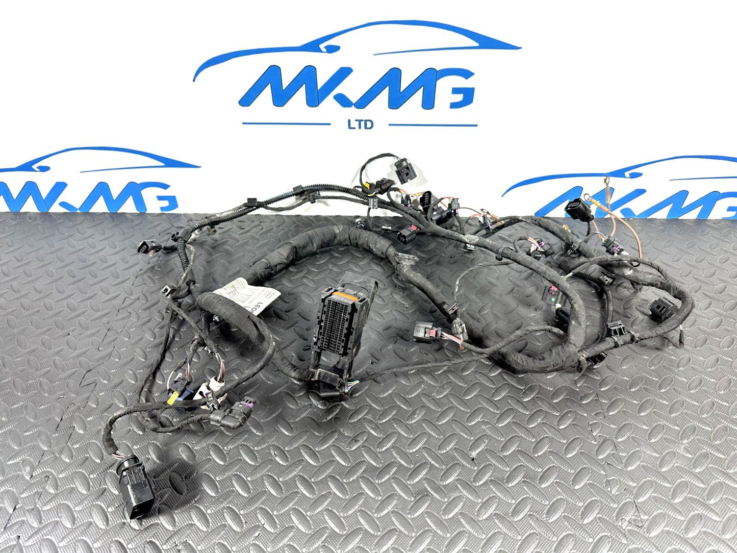 16-19 AUDI A4 B9 GENUINE 1.4 TFSI CVNA PETROL ENGINE WIRING LOOM 04E971595AH