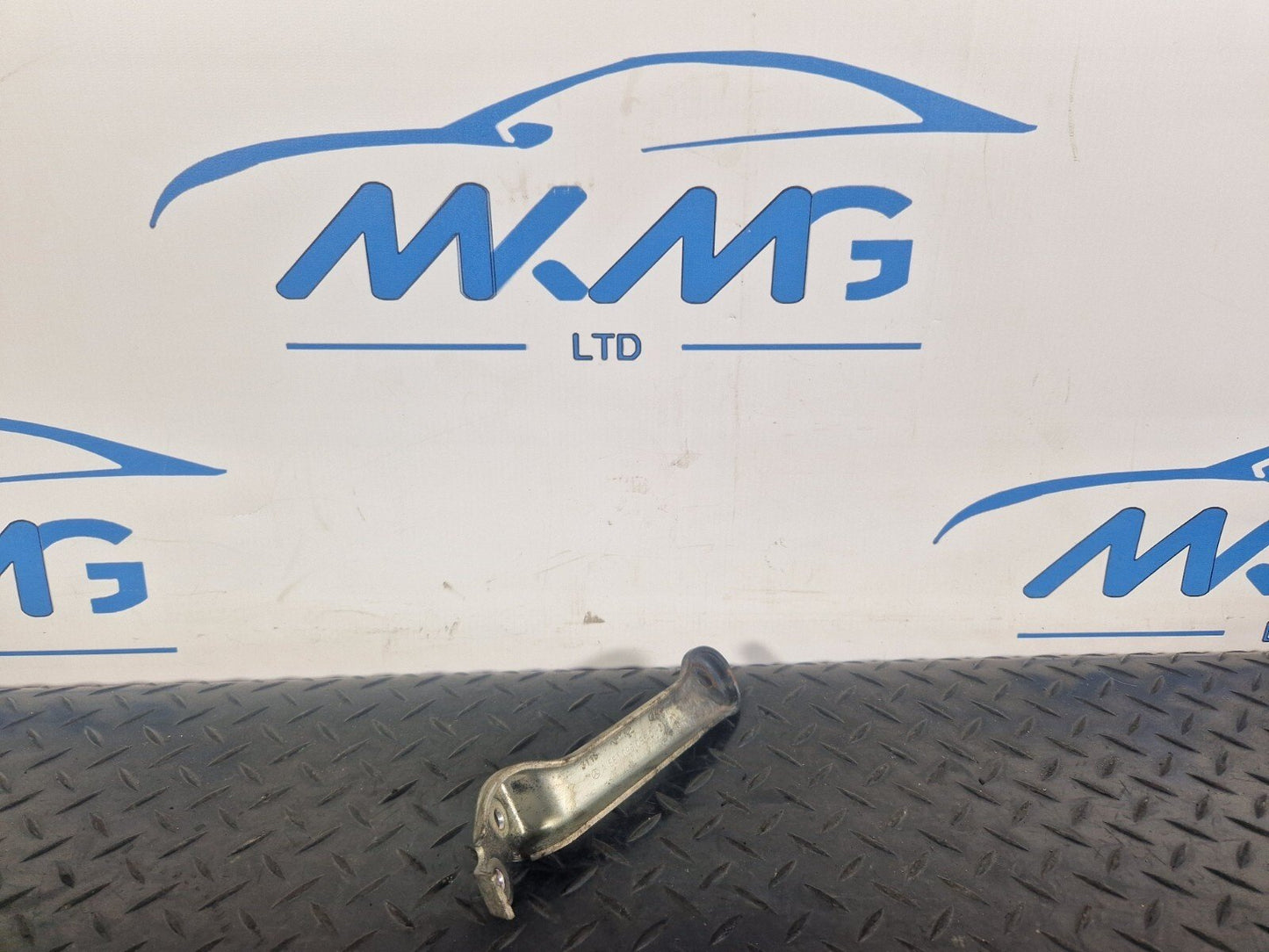 14-21 MERCEDES BENZ C300h W205 TURBOCHARGER BRACKET A6510960540