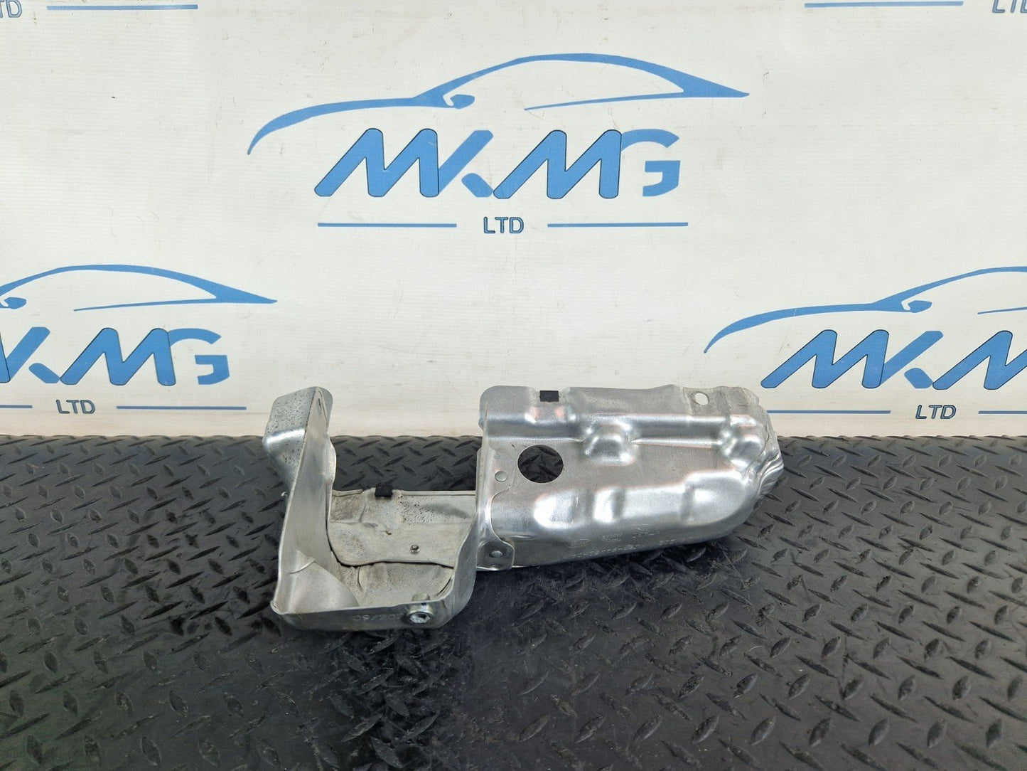 19-ON RANGE ROVER EVOQUE L551 EXHAUST MANIFOLD HEAT SHIELD M4D3-9A462-CA