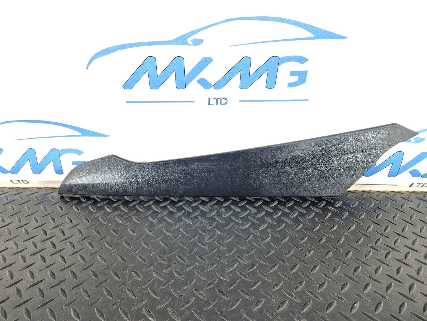 16-19 AUDI A4 B9 S-LINE LEFT PASSENGER SIDE CENTRE CONSOLE TRIM COVER 8W2863305