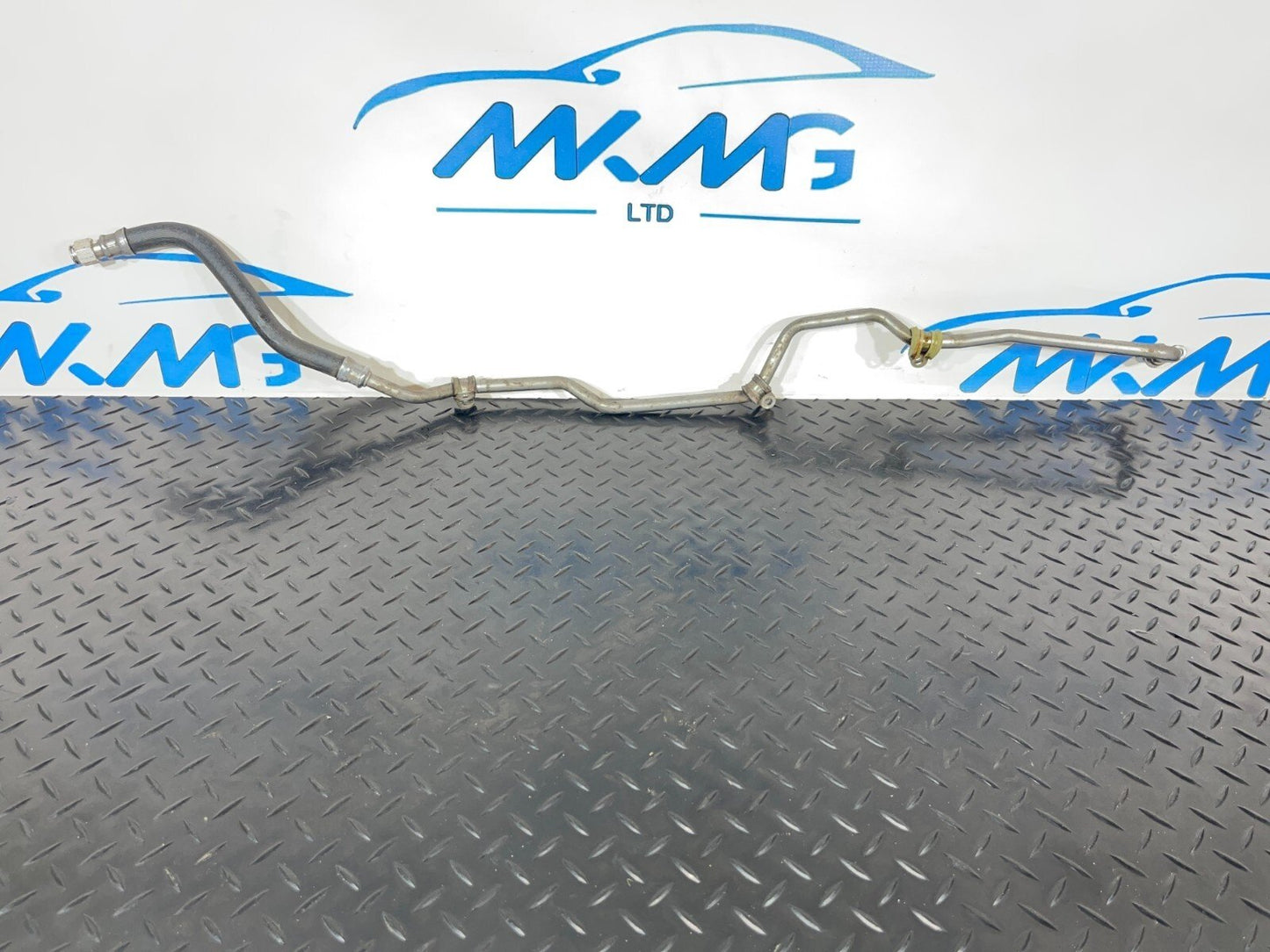 14-21 MERCEDES BENZ C350e W205 AUTOMATIC GEARBOX OIL PIPES A2052705800