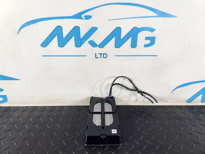 16-19 AUDI A4 B9 WIRELESS CHARGER CONTROL MODULE ECU 8W0035502C