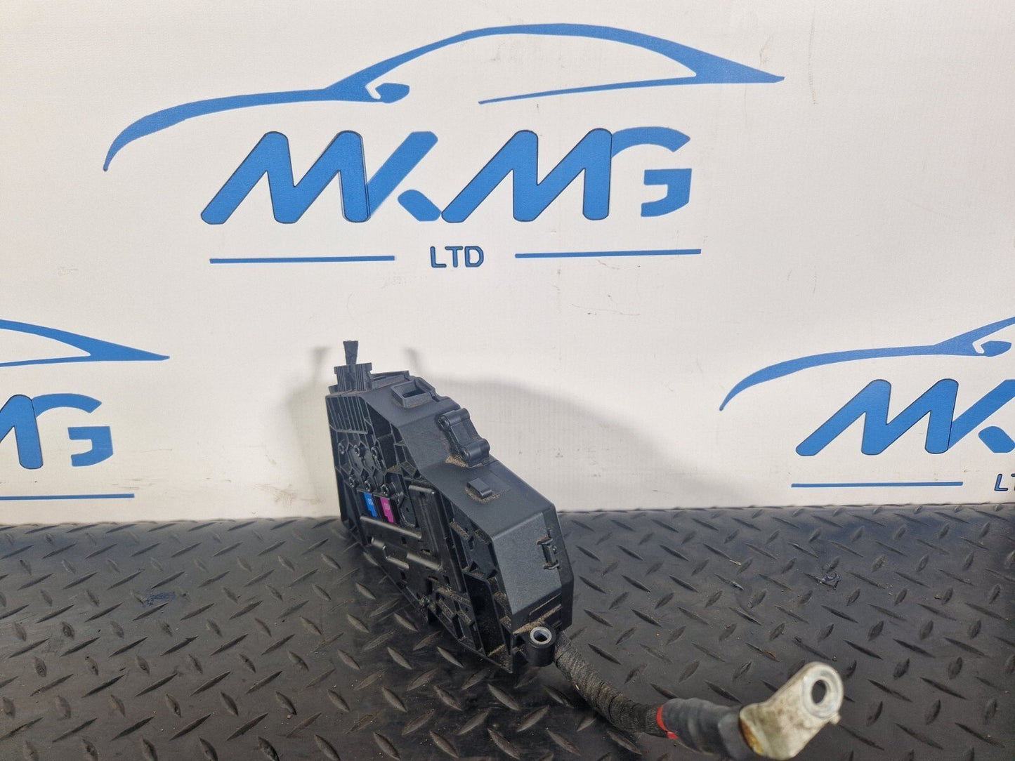 19-ON MERCEDES BENZ A CLASS EQ W177 A250e FUSE BOX MODULE A1775406032