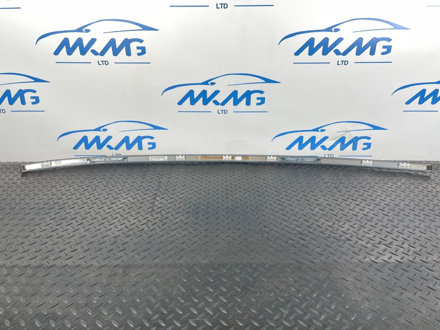 20-ON BMW 2 SERIES M-SPORT F44 GENUINE RIGHT O/S ROOF RAIL TRIM GREY B39 9482062