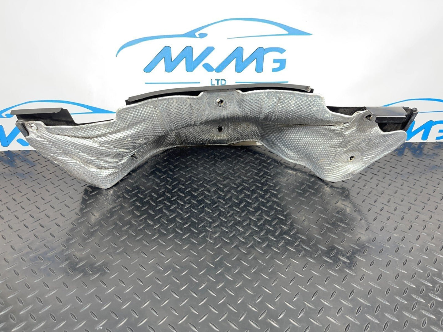 16-19 AUDI A4 B9 GENUINE BULKHEAD FIREWALL HEAT PROTECTION SHIELD 8W0819523C