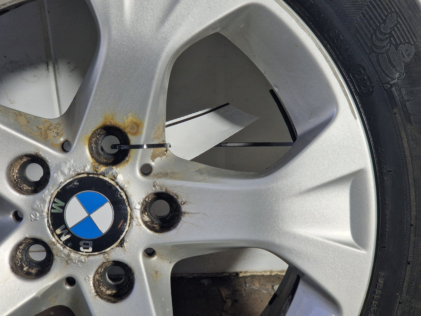 BMW X1 E84 17" Alloy Wheel with Michelin Tyre ~3mm 215/60/17 6789140