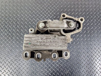 18 ON MERCEDES BENZ SPRINTER W910 FWD OM651.658 ENGINE MOUNT A9102410000