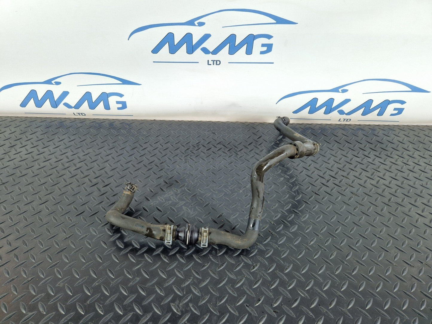 16-19 AUDI A4 AVANT B9 S-LINE OEM ENGINE WATER COOLANT PIPE HOSE 8W0122445J