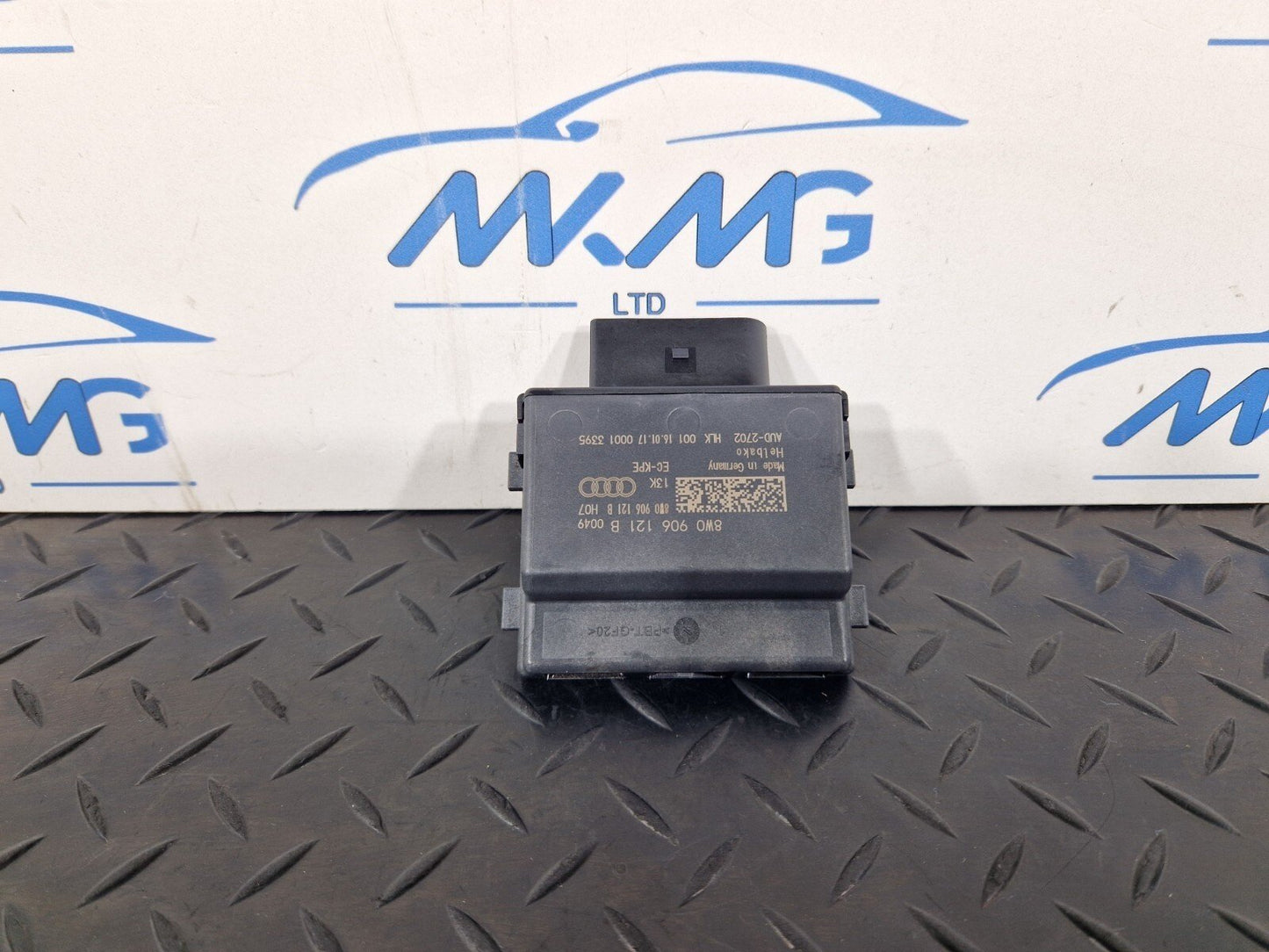 16-24 AUDI A5 F5 COUPE DIESEL FUEL PUMP CONTROL MODULE 8W0906121B