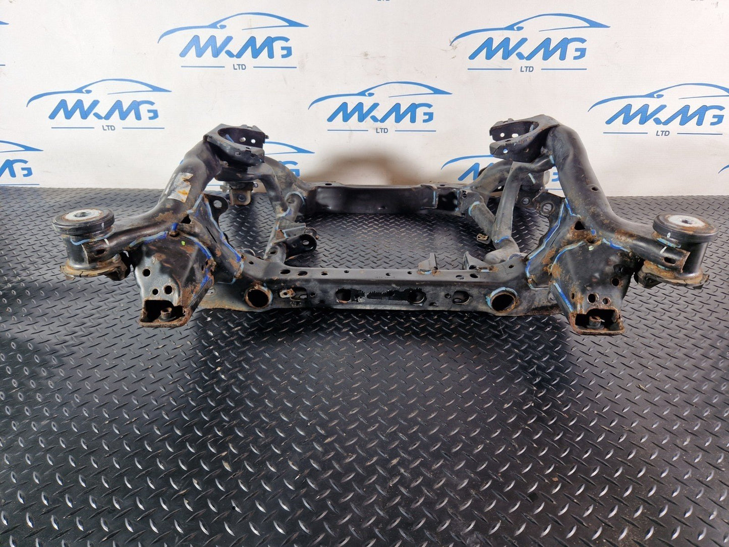 11-19 MERCEDES BENZ ML W166 GENUINE FRONT SUBFRAME A1663302000