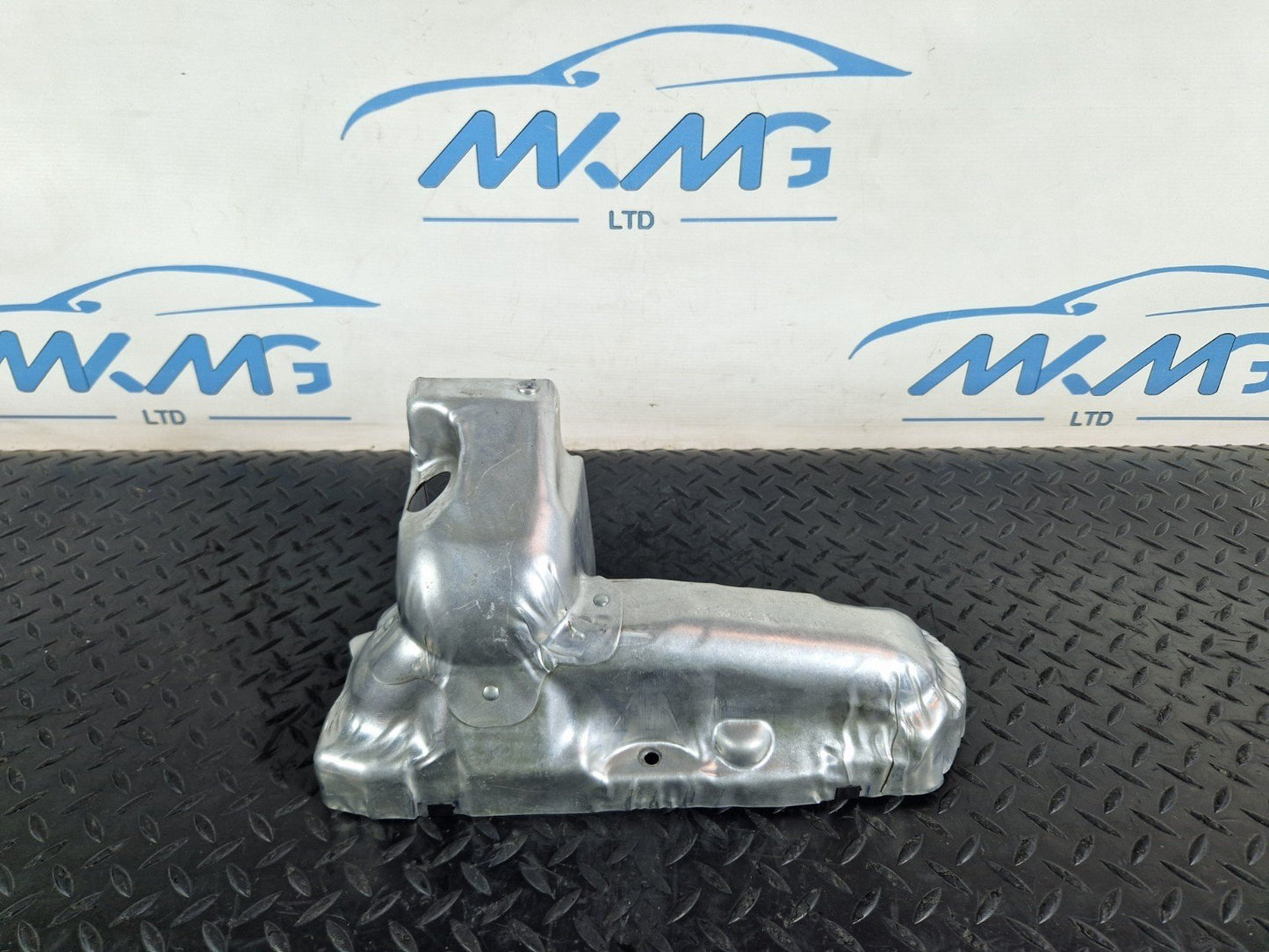19-ON RANGE ROVER EVOQUE L551 EXHAUST MANIFOLD HEAT SHIELD M4D3-9A462-CA