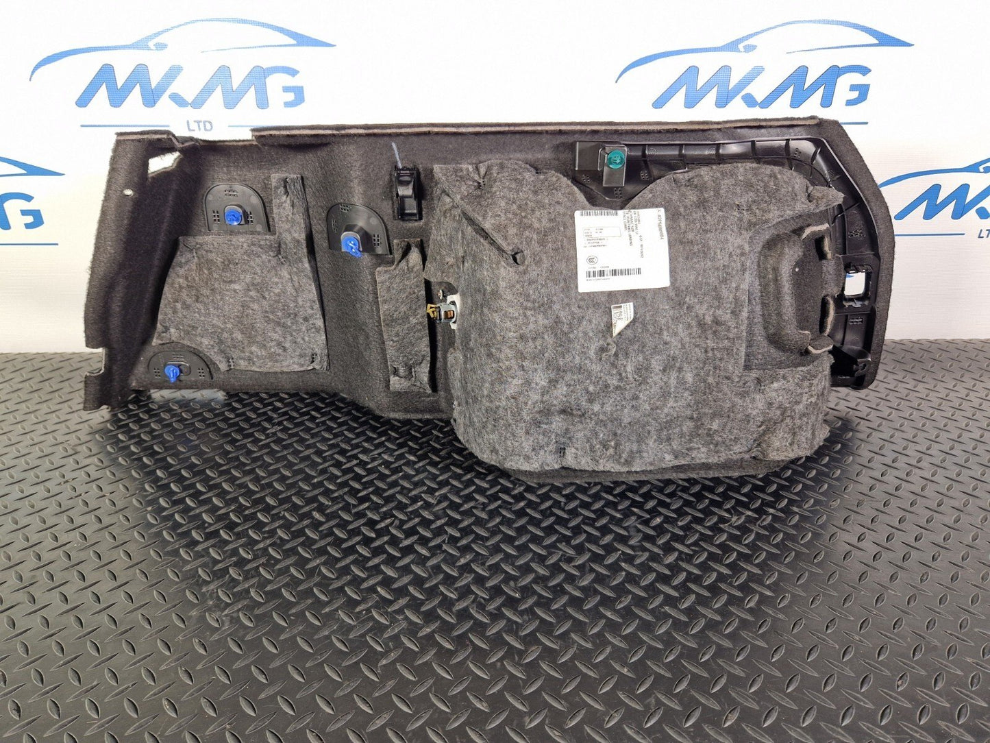 14-21 MERCEDES BENZ C300h W205 BOOT SIDE TRIM PANEL REAR LEFT A2056909804