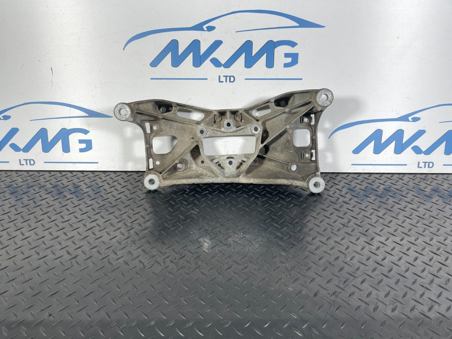 16-23 AUDI A5 F5 SPORTBACK S-LINE GEARBOX MOUNT BRACKET 8W0399262AE