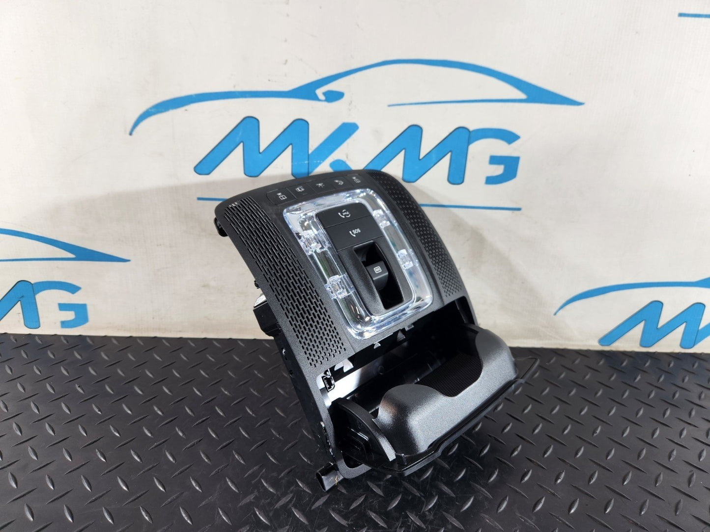 19-ON MERCEDES BENZ B CLASS W247 GENUINE INTERIOR READING LIGHT A0009002521
