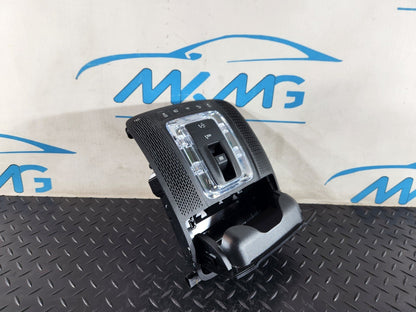19-ON MERCEDES BENZ B CLASS W247 GENUINE INTERIOR READING LIGHT A0009002521
