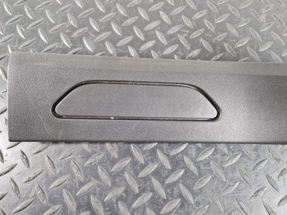 19-ON RANGE ROVER EVOQUE L551 GENUINE REAR RIGHT DRIVER STEP TRIM K8D213244
